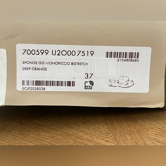 Authentic Gucci platform mules - Picture 7 of 12